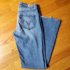 Vintage Super Low 518 Levi Jeans